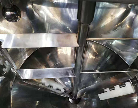 Mélangeur liquide de mélange liquide de réservoir avec doser le système