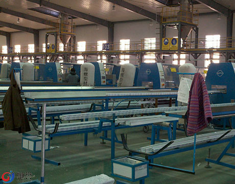 Système de alimentation automatique de transport pneumatique pour le mélangeur et l'extrudeuse de poudre de PVC