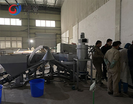 Machine de dosage automatique de pesée d'additifs chimiques de PVC pour la ligne rigide et molle d'extrudeuse de PVC
