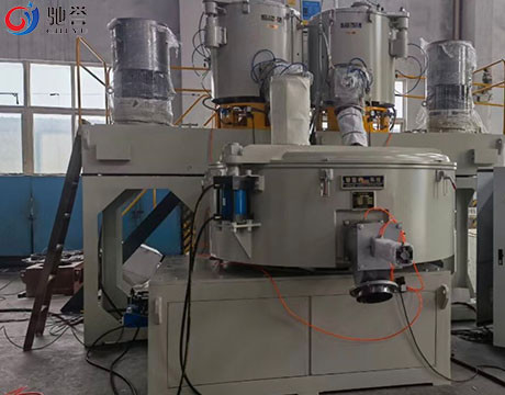 Système de mélange de alimentation automatique pour la ligne d'extrusion de tuyau d'UPVC