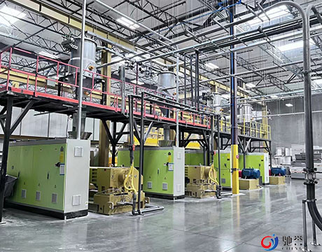 Ligne de alimentation automatique d'extrudeuse de système de transport pneumatique